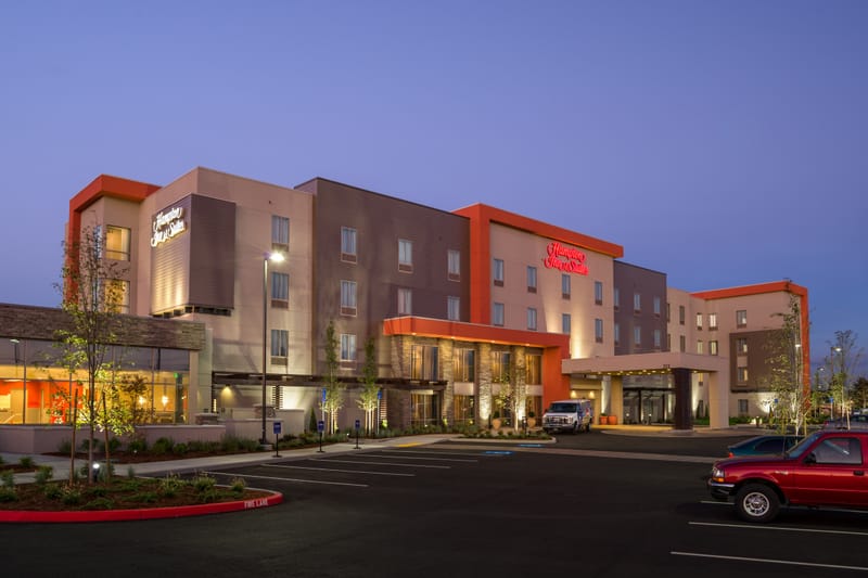 Hampton Inn & Suites By Hilton