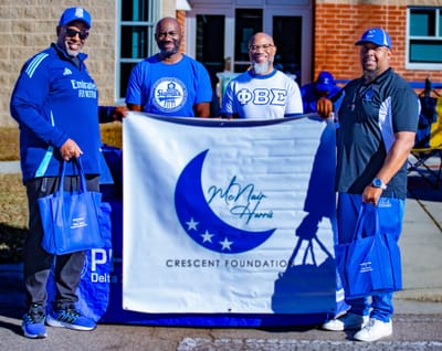 McNair-Harris Crescent Foundation supports the Durham Community with Thanksgiving Feed-A-Family 2025