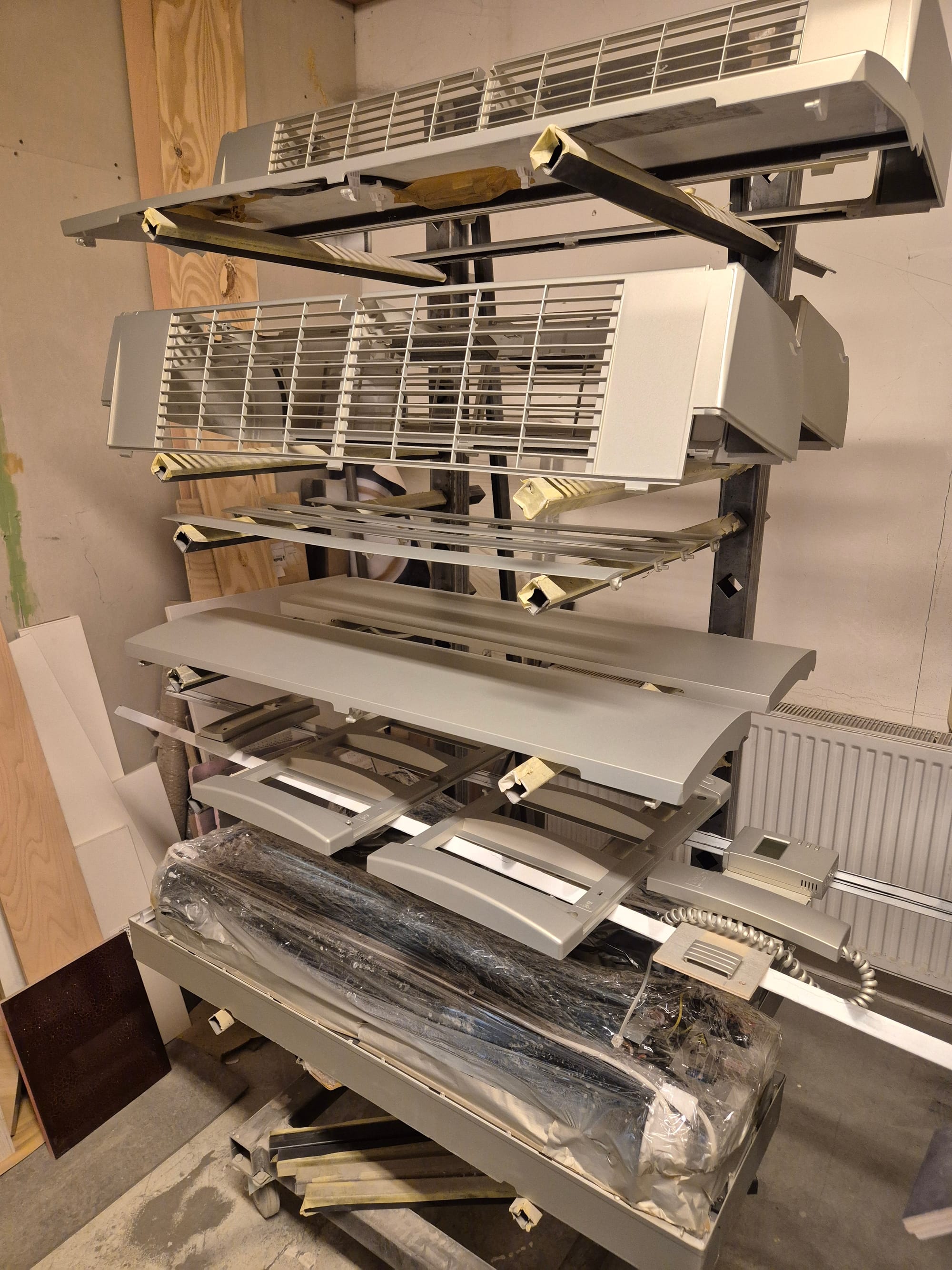 Klímaburkolatok festése