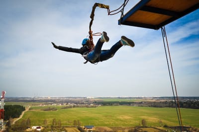 O odwadze lidera, który nie skacze na bungee