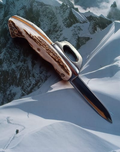 LE PITON ALPIN (bois de cerf) - 140€