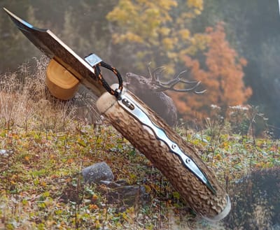 Couteau en bois de cerf à la Romaine.