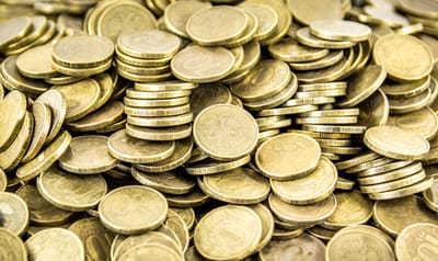 מלחמת המטבעות - עבודה זרה נ, א