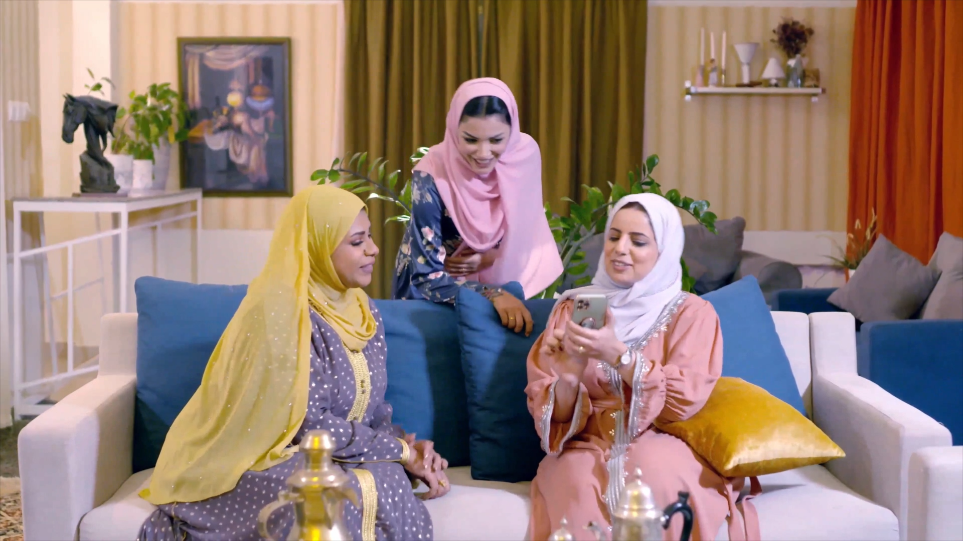 حملات ترويج بالتعاقدات الحكومية