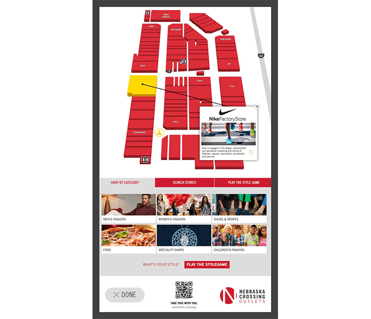 Nebraska Crossing Outlets wayfinding system helps visitors find their way throughout the outdoor mall.