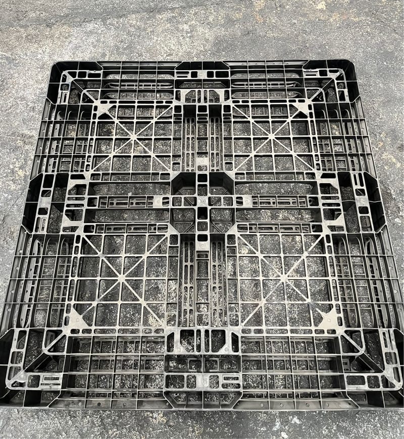 TARIMAS DE PLÁSTICO SEMINUEVAS.