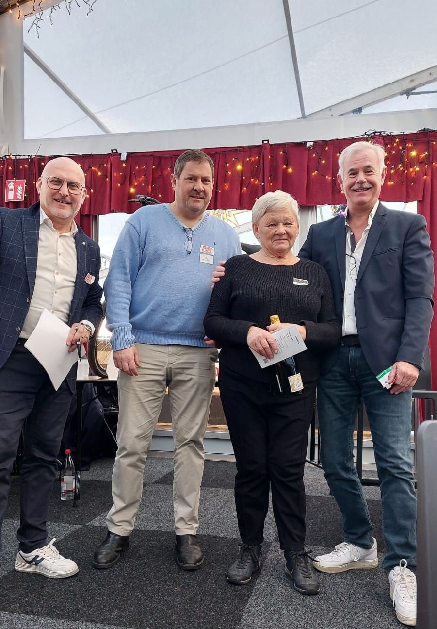 15de prijs 120€ gescand bij KAPSALON DIRK