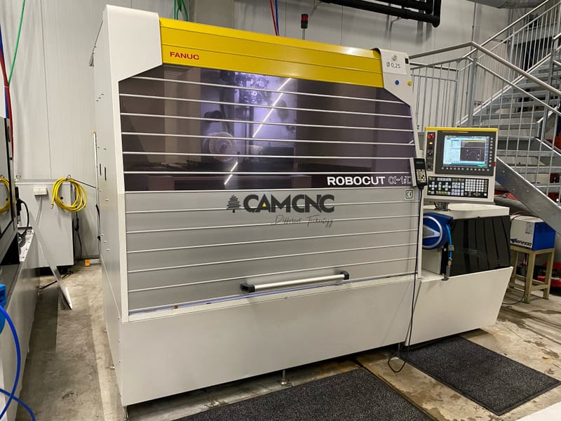 Fanuc Robocut Alpha 1iD - Linear Cetvel ve Micro Finish Opsiyonlu