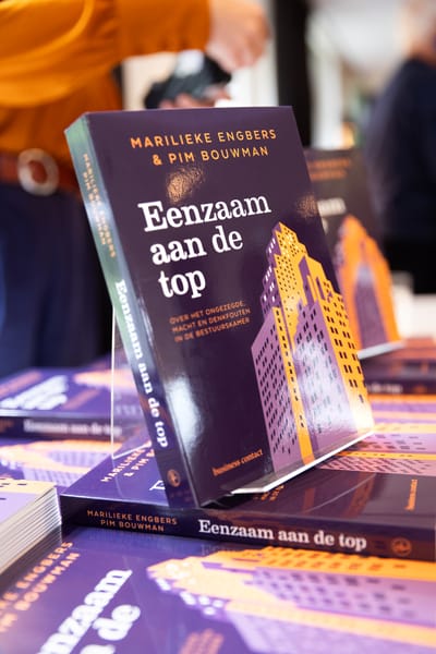 OPROEP! Boekbespreking Eenzaam aan de Top