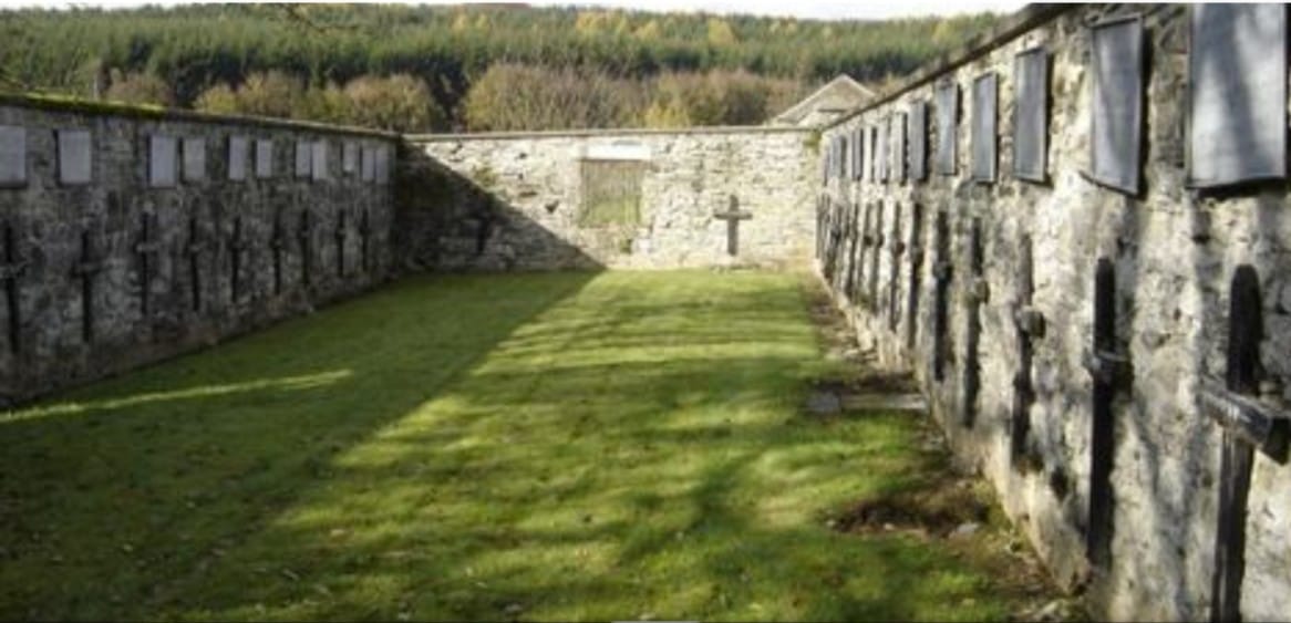 🕊️ Le Cimetière des Sœurs aux Abbyes – Beth