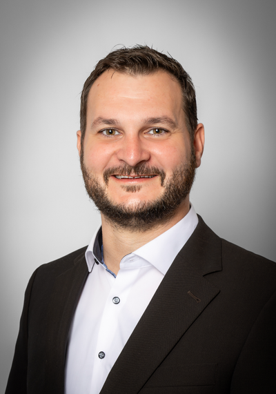 Pass & Bewerbung image