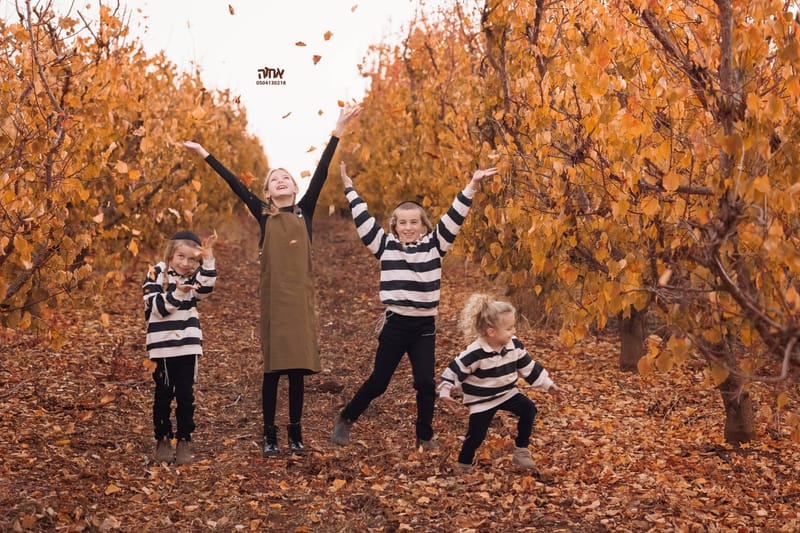 חלאקה, בת מצווה ומשפחה