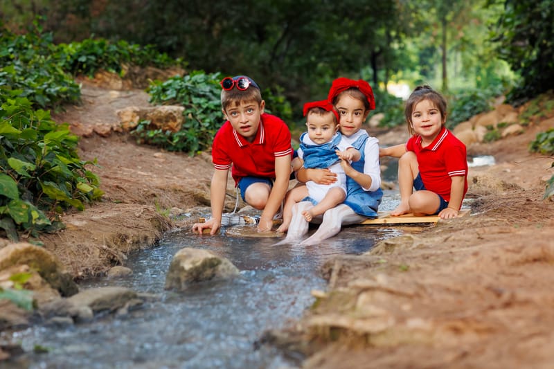 חלאקה, בת מצווה ומשפחה