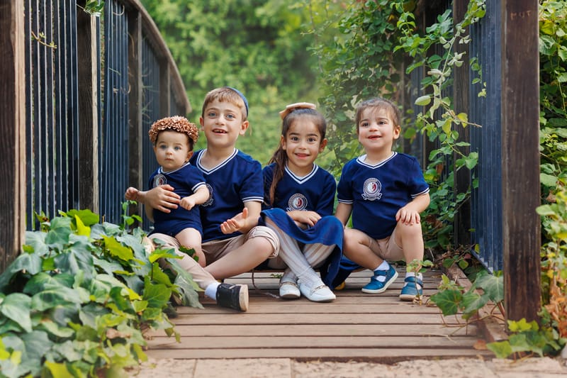 חלאקה, בת מצווה ומשפחה