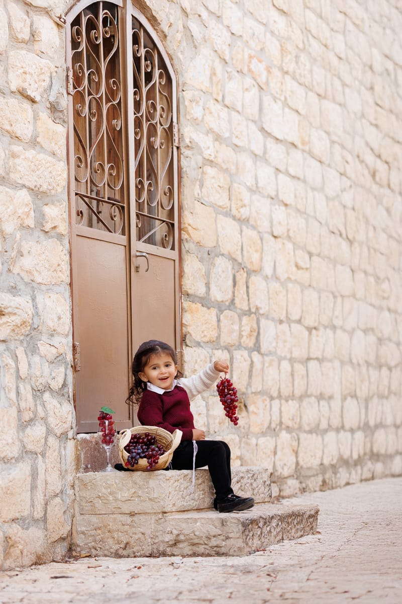 חלאקה, בת מצווה ומשפחה
