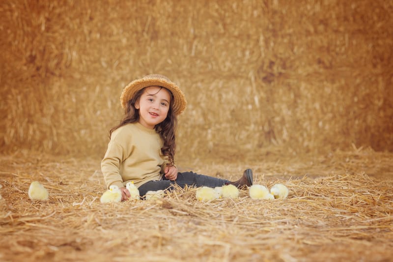 חלאקה, בת מצווה ומשפחה