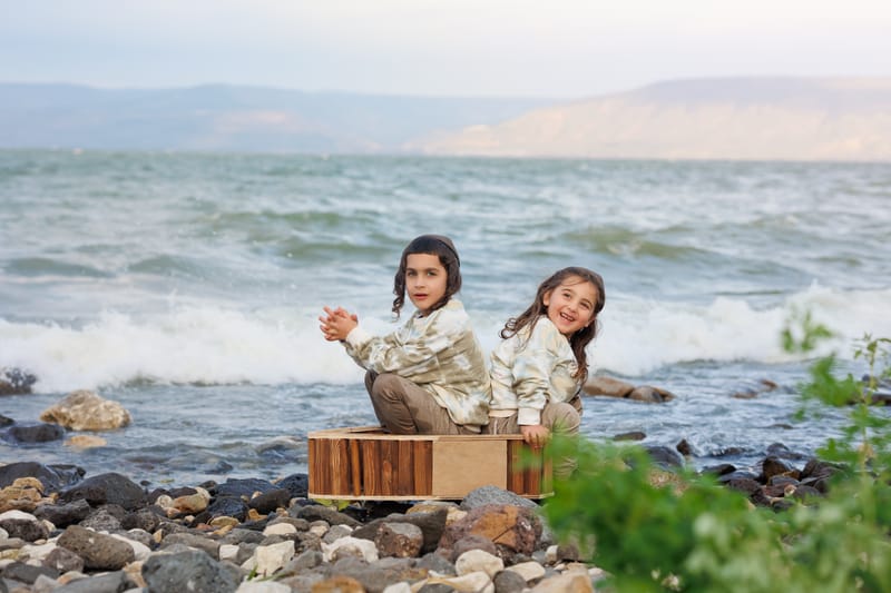 חלאקה, בת מצווה ומשפחה