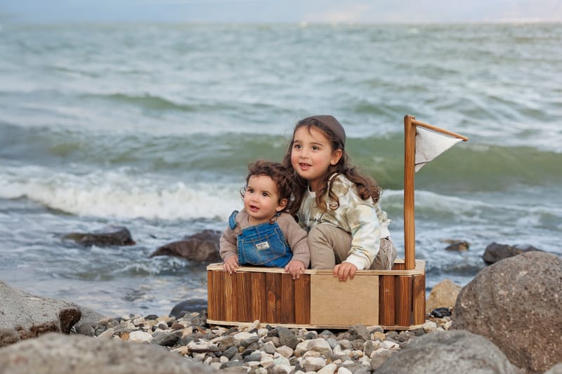 חלאקה, בת מצווה ומשפחה