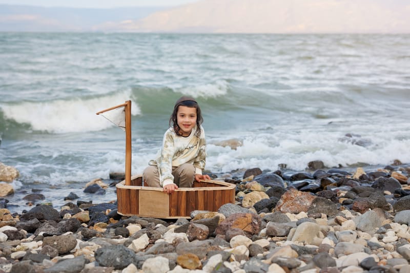 חלאקה, בת מצווה ומשפחה