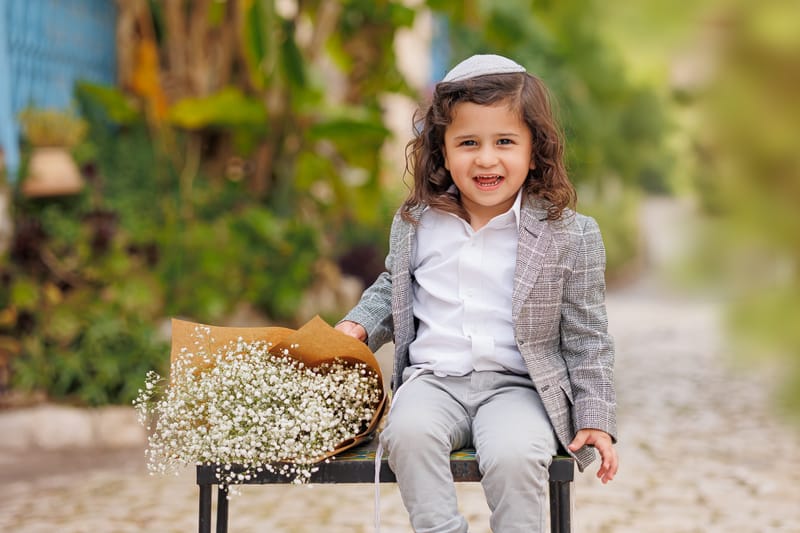 חלאקה, בת מצווה ומשפחה