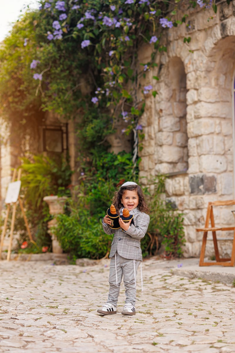 חלאקה, בת מצווה ומשפחה