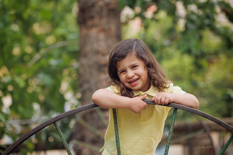 חלאקה, בת מצווה ומשפחה