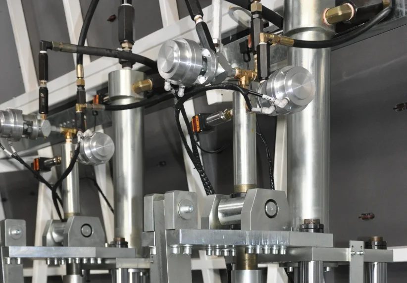 Figure1 Special proportional pump structure of manual two-component sealant sealing machine 1