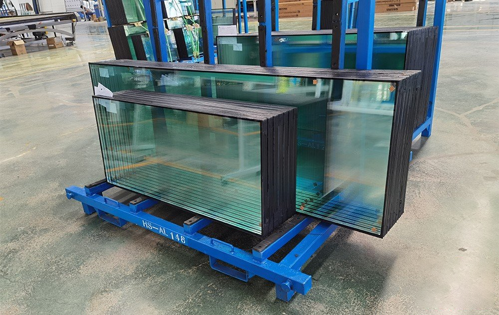 Advantages and differences between laminated glass and insulating glass