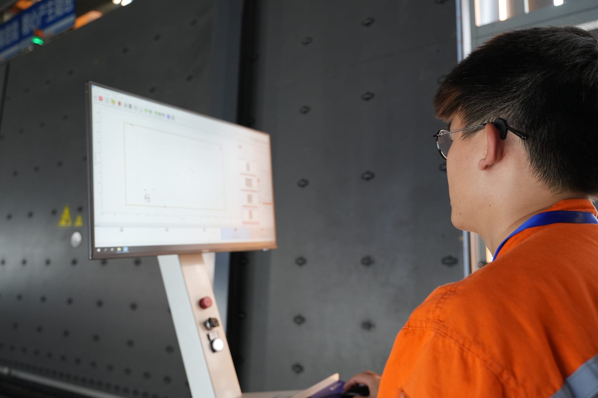 Why Glass Defects Should Be Detected Before IGU Assembly