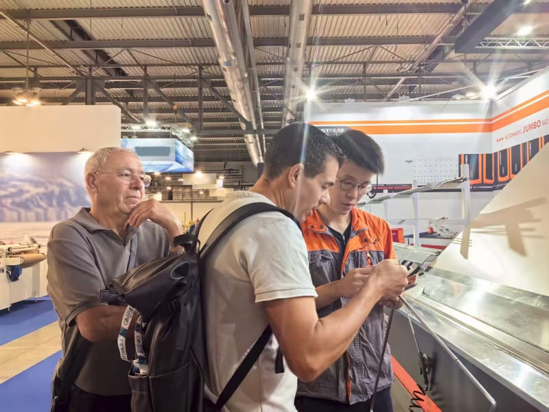 Lijiang Glass Successfully Concludes VITRUM 2025 in Milan