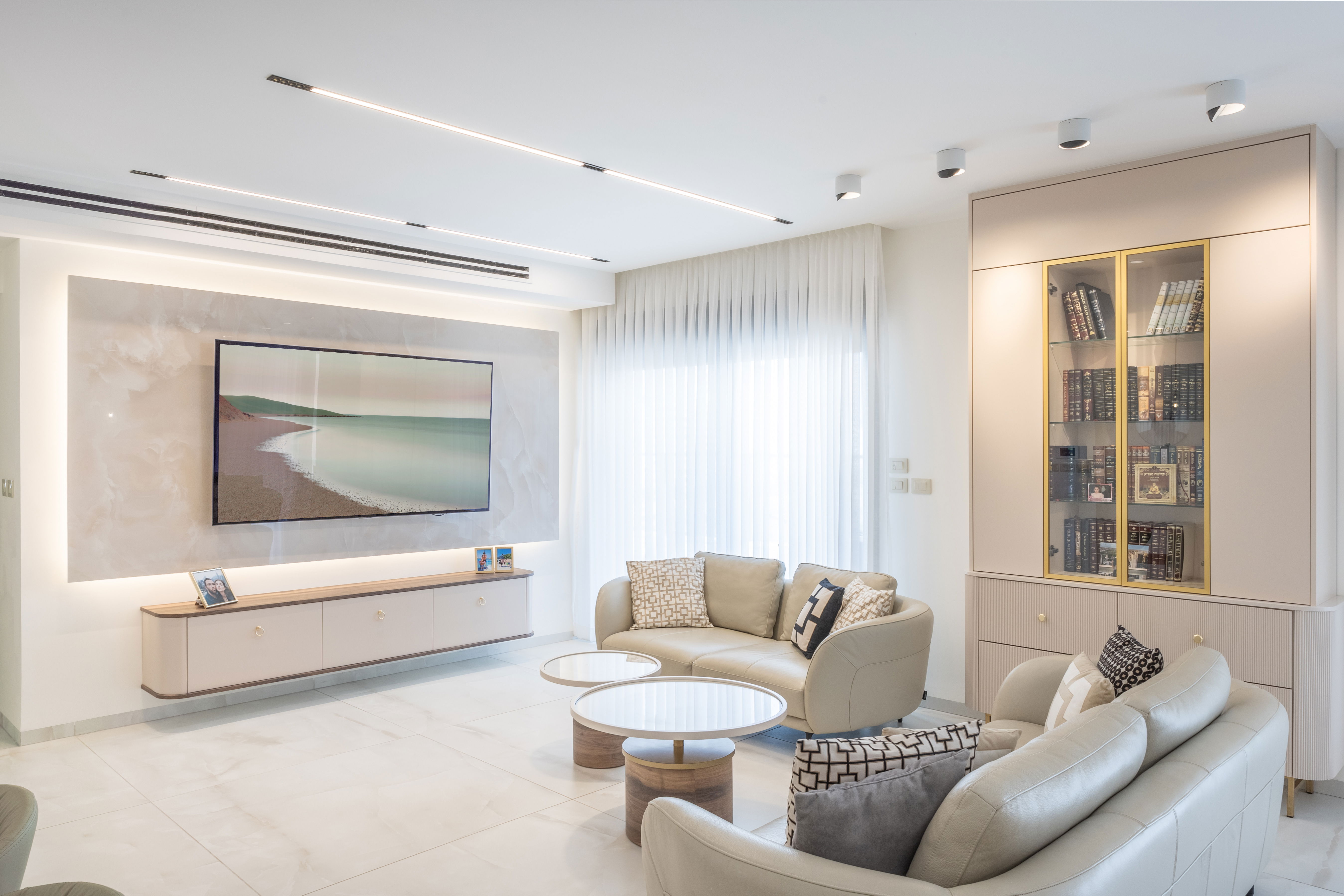 שיתוף פעולה עם המעצבת טלי דוגמא 