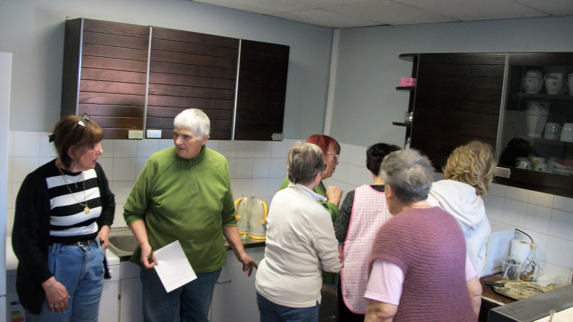 Le 8-mars 2024 nous étions nombreux pour réaliser et déguster la génoise et les biscuits. MIAM