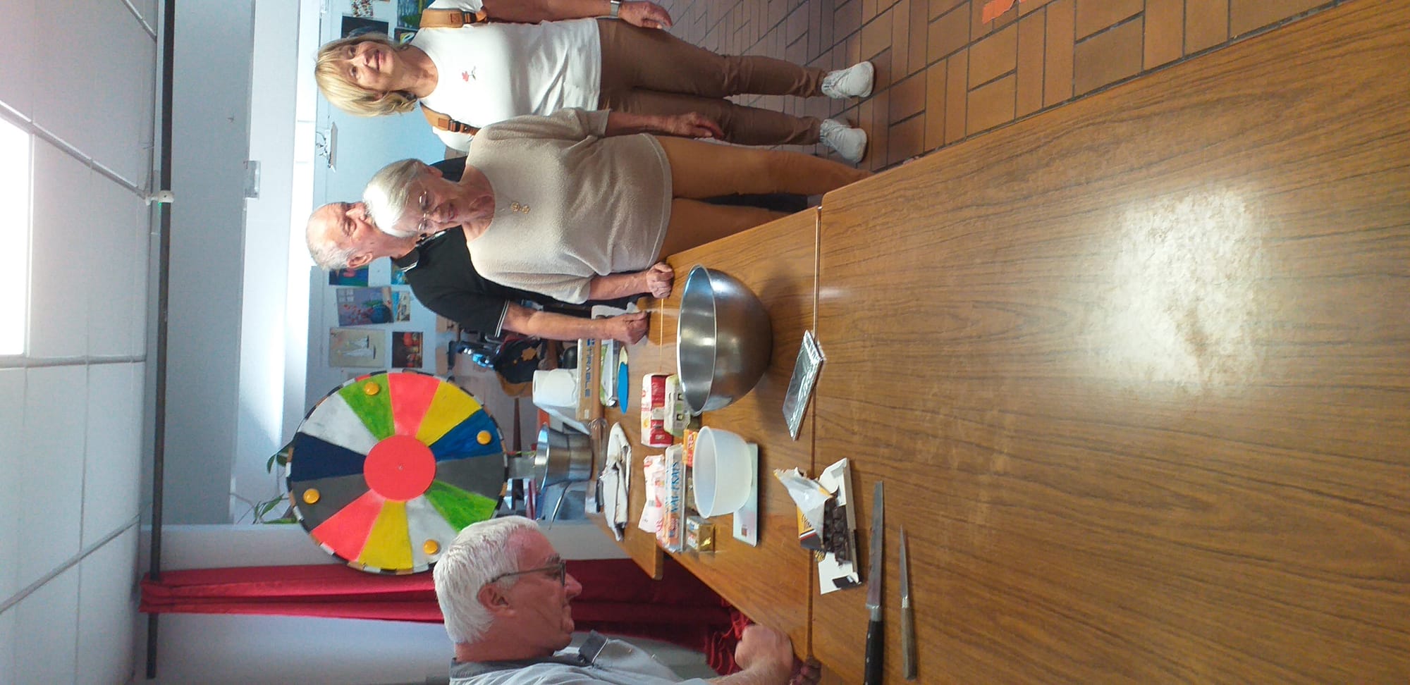 Le 8-mars 2024 nous étions nombreux pour réaliser et déguster la génoise et les biscuits. MIAM