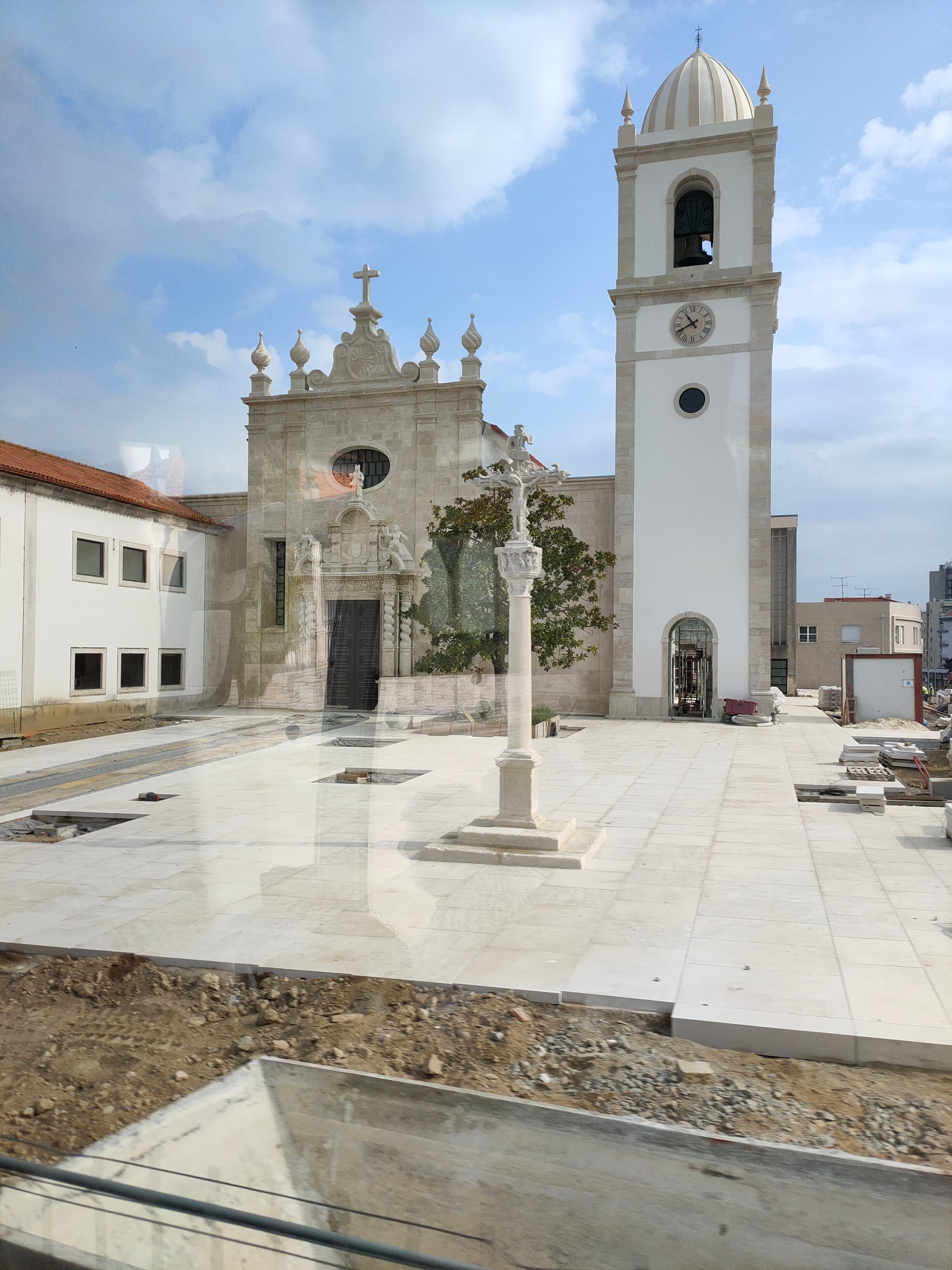 JOUR 2-20-09- AVEIRO-LUSO-MEALHADA