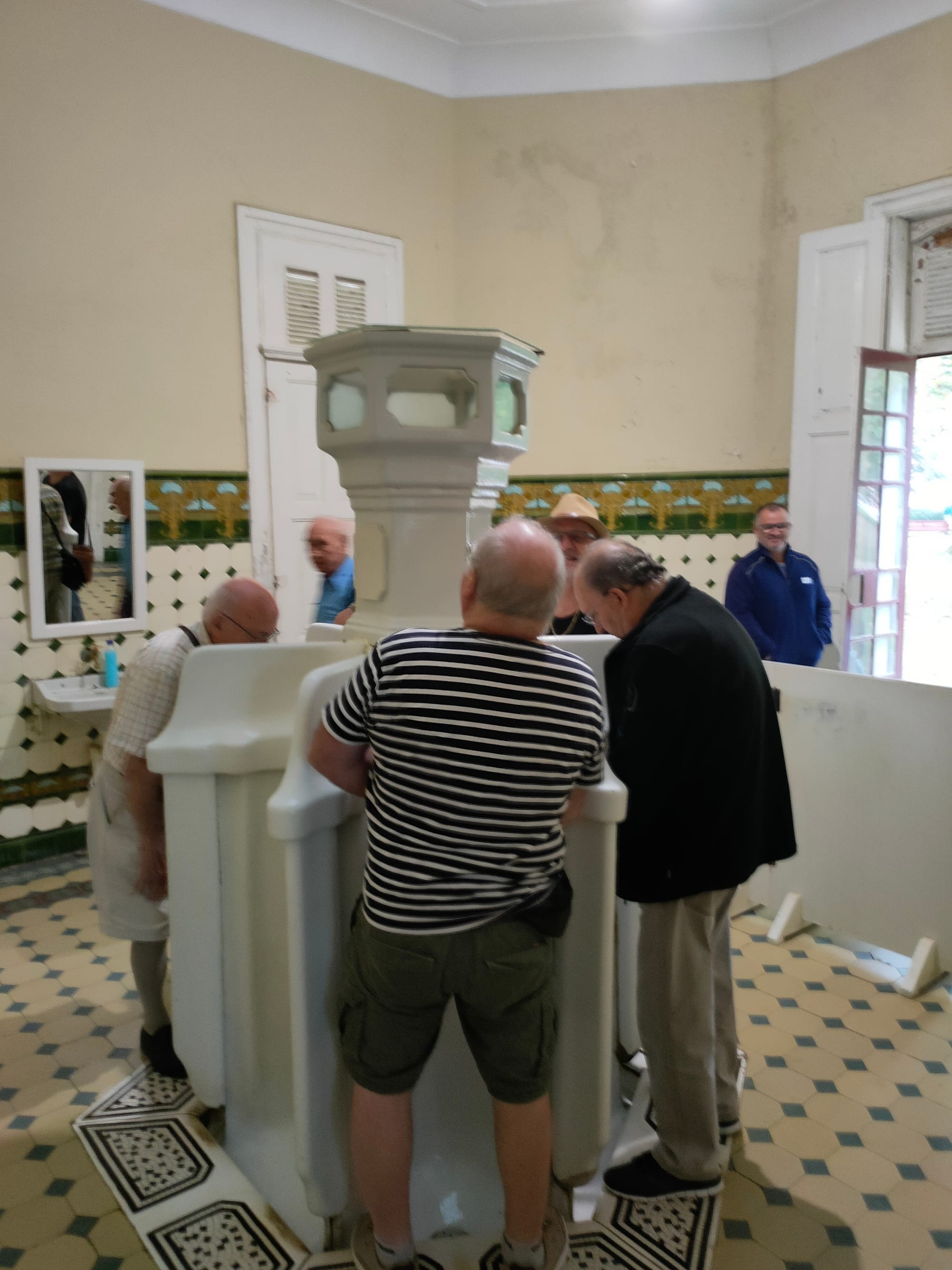 JOUR 4-22-09- PORTO-VILLA NOVA DE GAIA