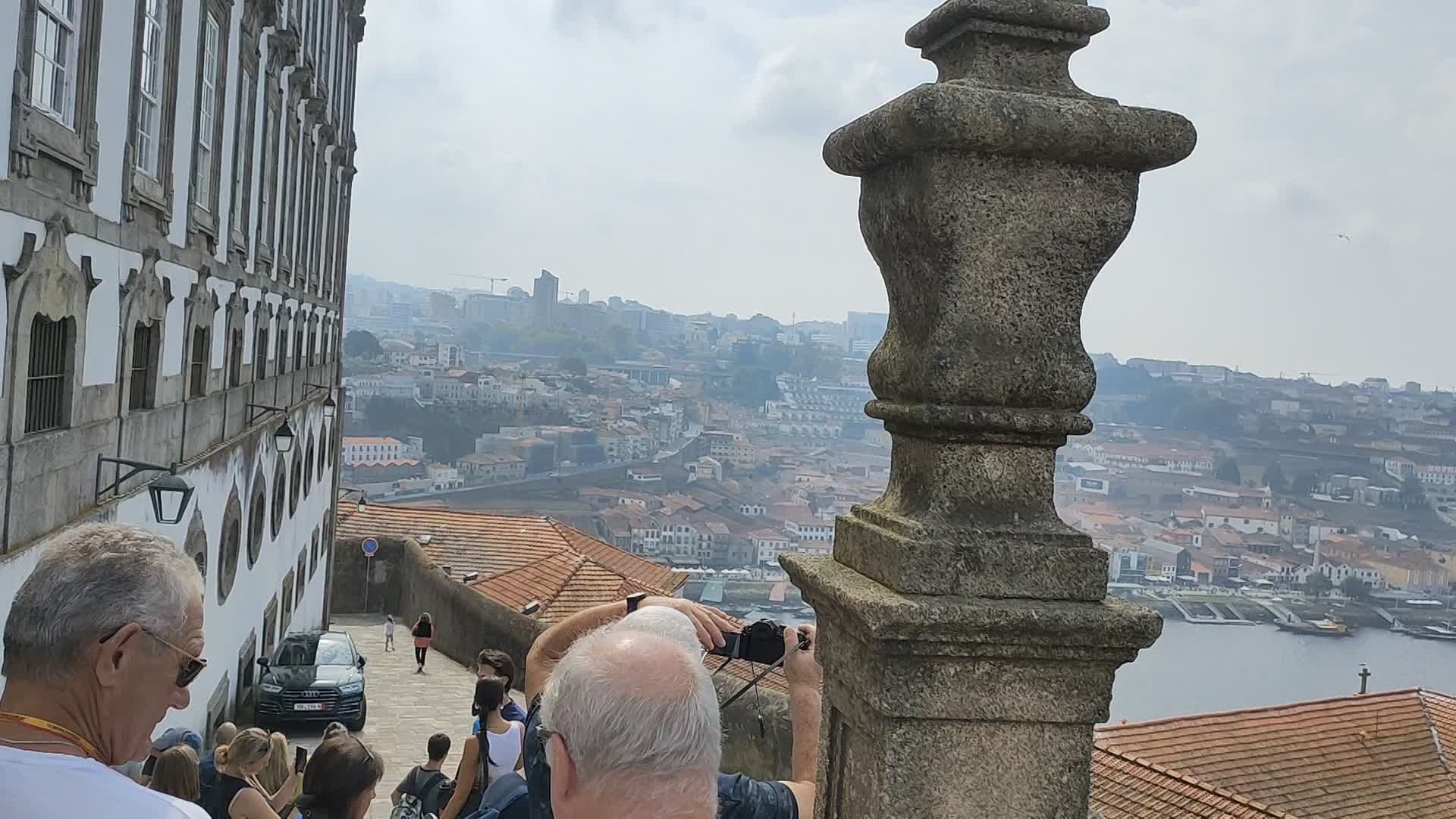 JOUR 4-22-09- PORTO-VILLA NOVA DE GAIA