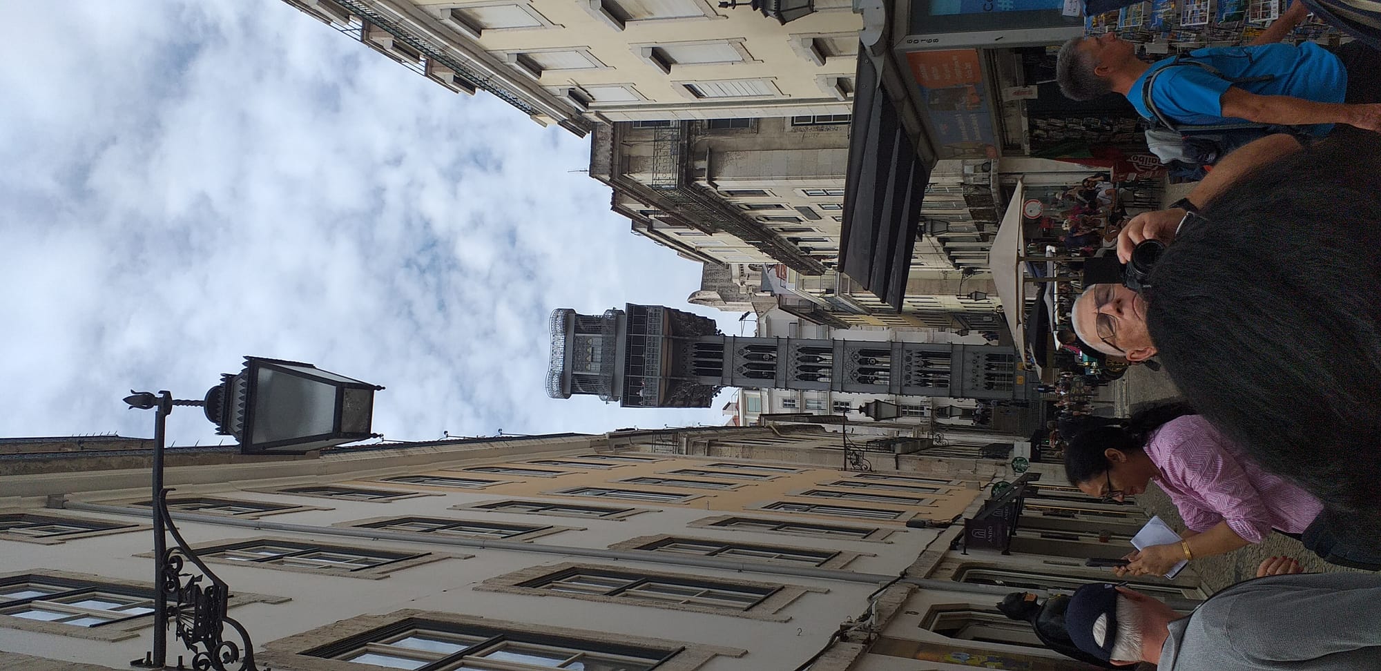 JOUR 6-24-09- LISBOA