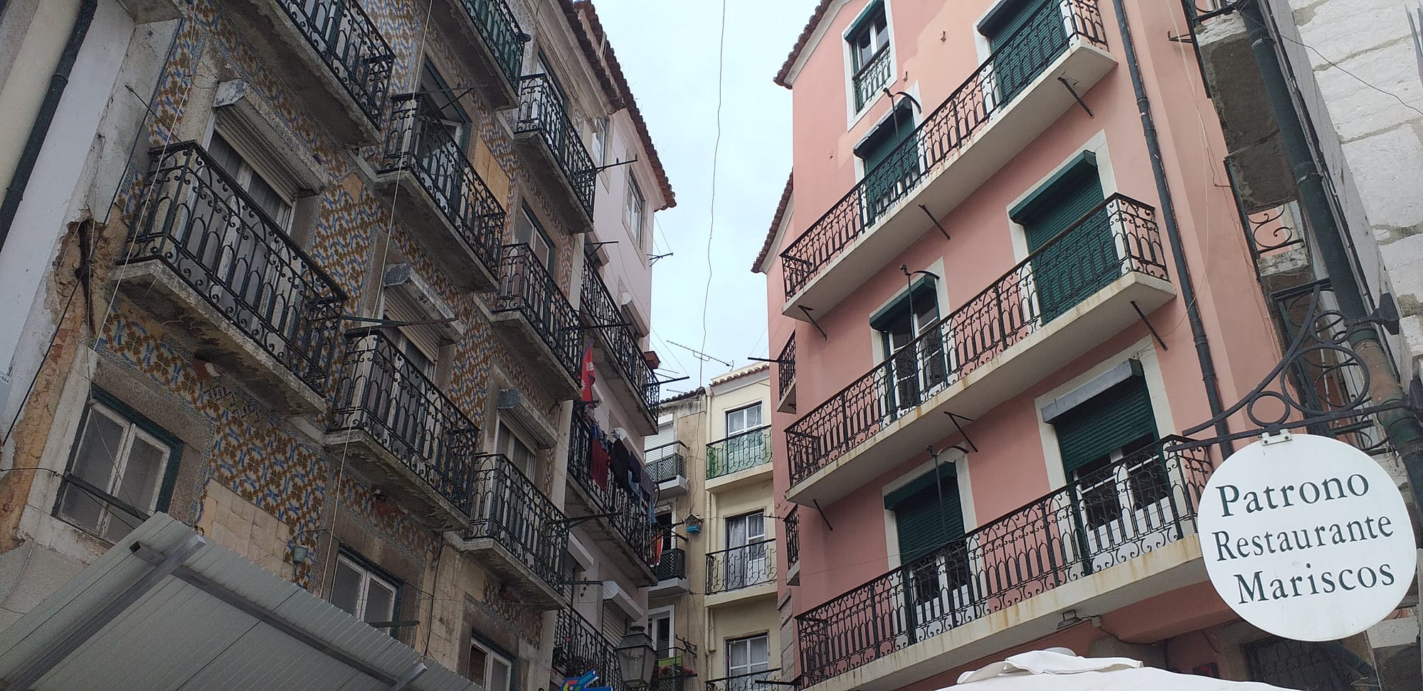 JOUR 6-24-09- LISBOA