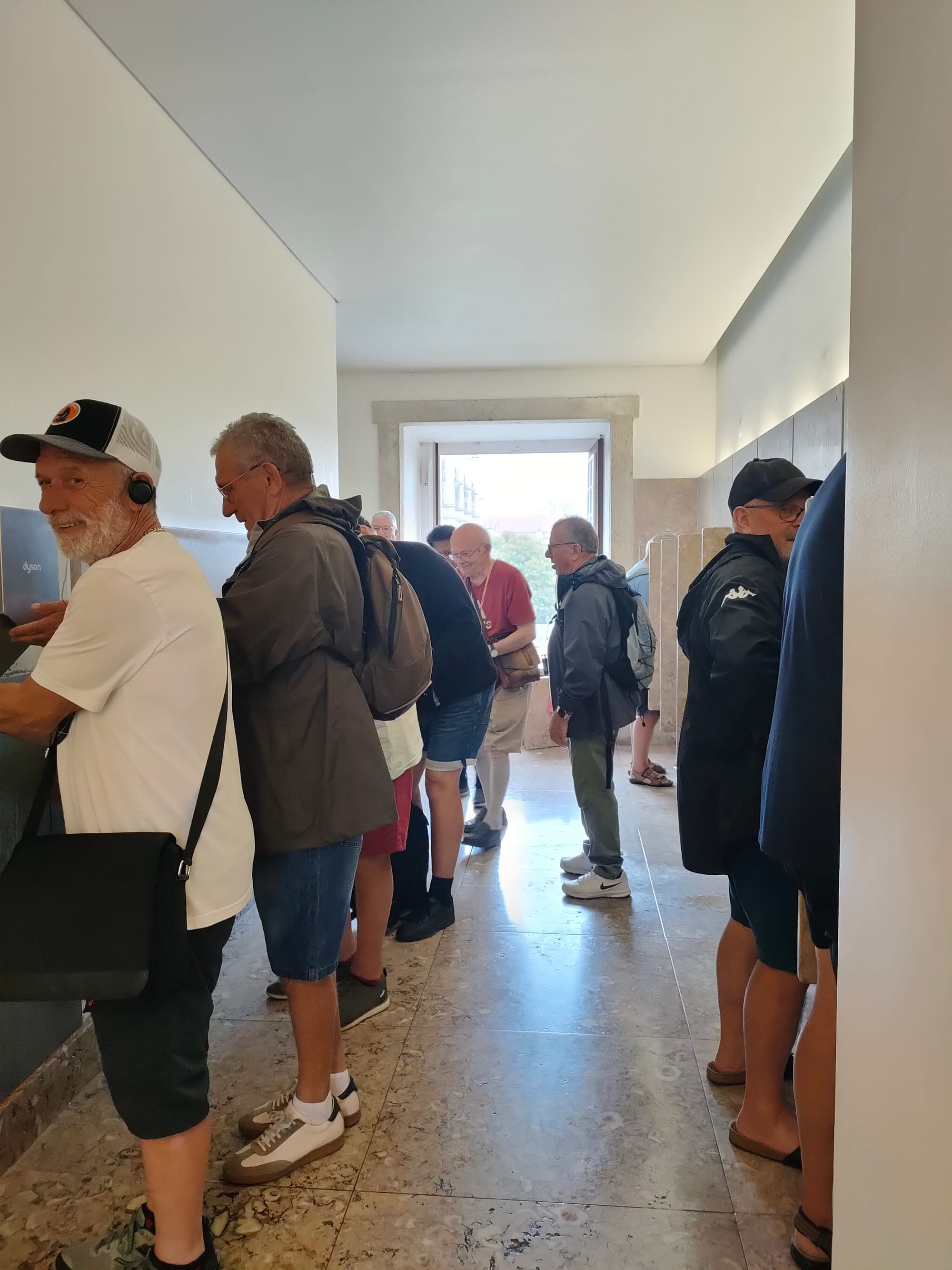 JOUR 6-24-09- LISBOA