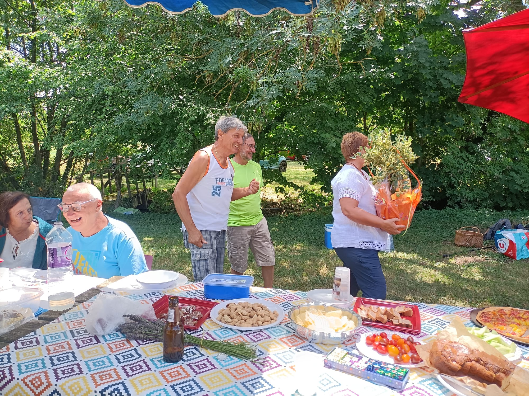 RESTAURATION ET HYDRATATION