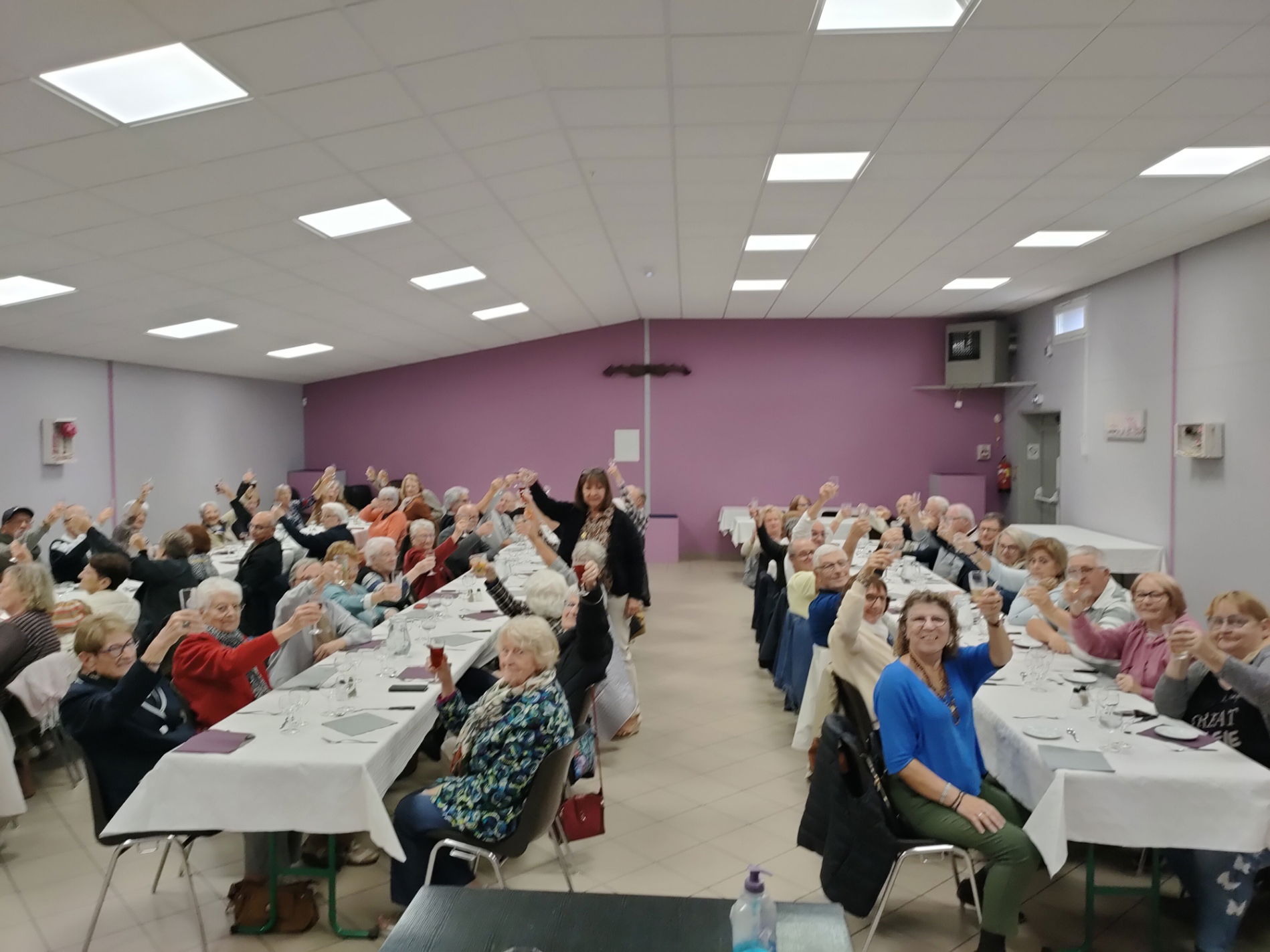 TETE DE VEAU -LANGUE DE BOEUF