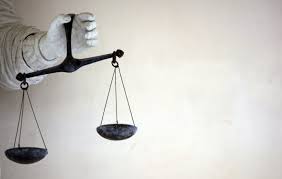 قضايا المخدرات في السعودية: العقوبات والإجراءات القانونية بالتفصيل