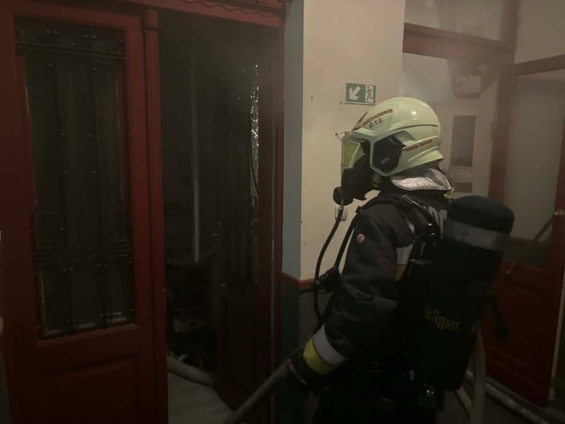 Éjjel gyulladt ki a hűtőszekrény