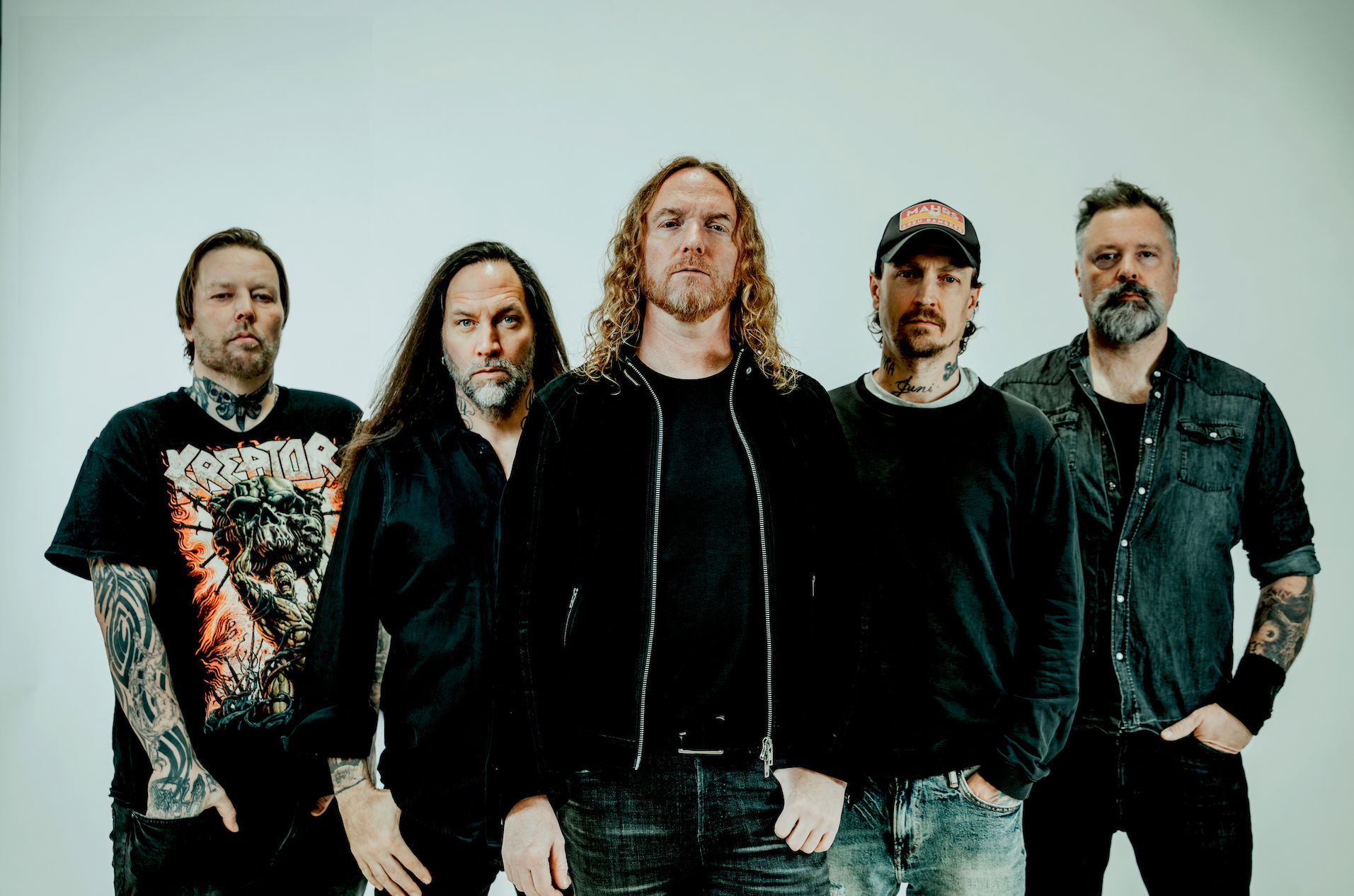 THE HALO EFFECT LANÇA RELEITURA PODEROSA DE 'DANCE WITH THE DEVIL' DO PHENOMENA