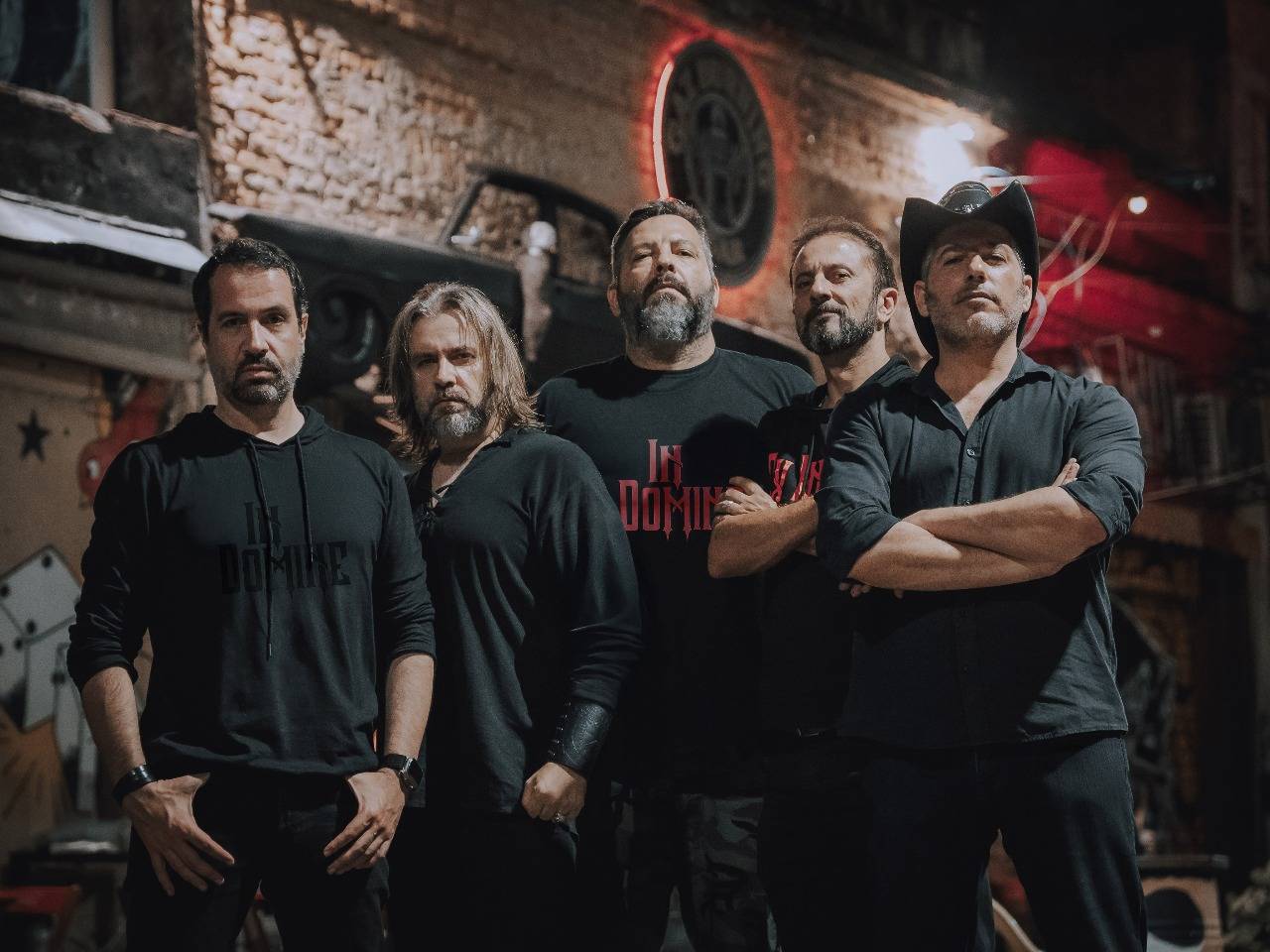 IN DOMINE ESTREIA COM FORÇA NO METAL BRASILEIRO E LANÇA O INTENSO EP “VIVENS EN MORTIS”
