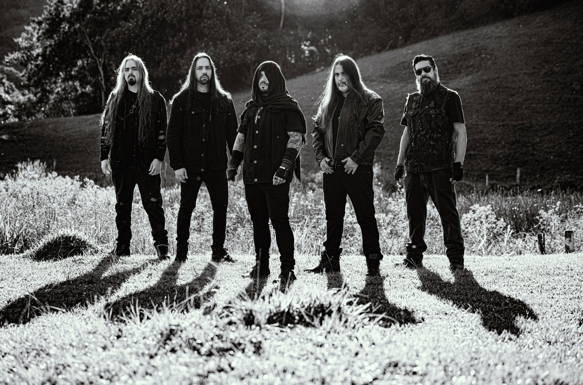 GARGANT LANÇA SEU ÁLBUM CONCEITUAL DE ESTREIA, "DEAD NIGHT DEFIANCE"