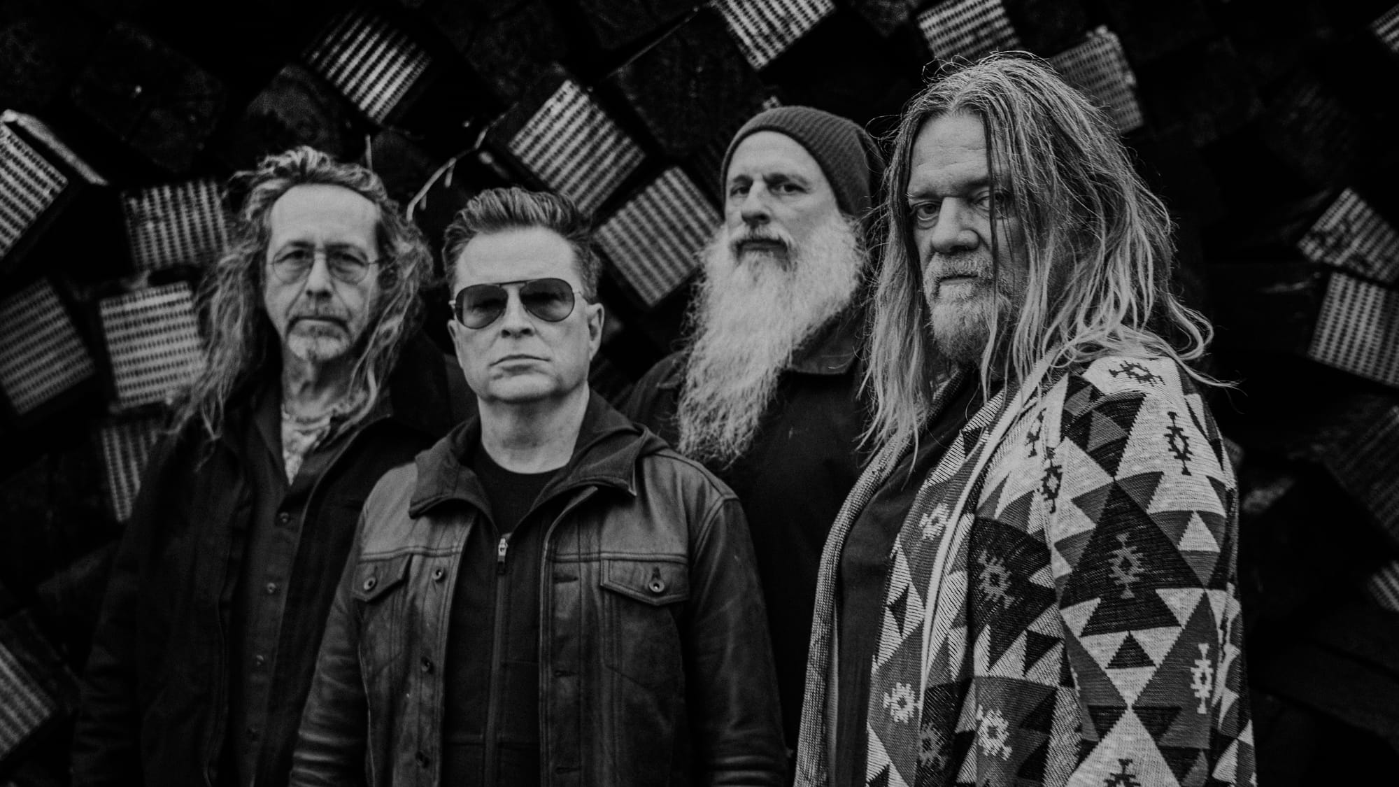 CORROSION OF CONFORMITY ANUNCIA ÁLBUM DUPLO GOOD GOD / BAAD MAN