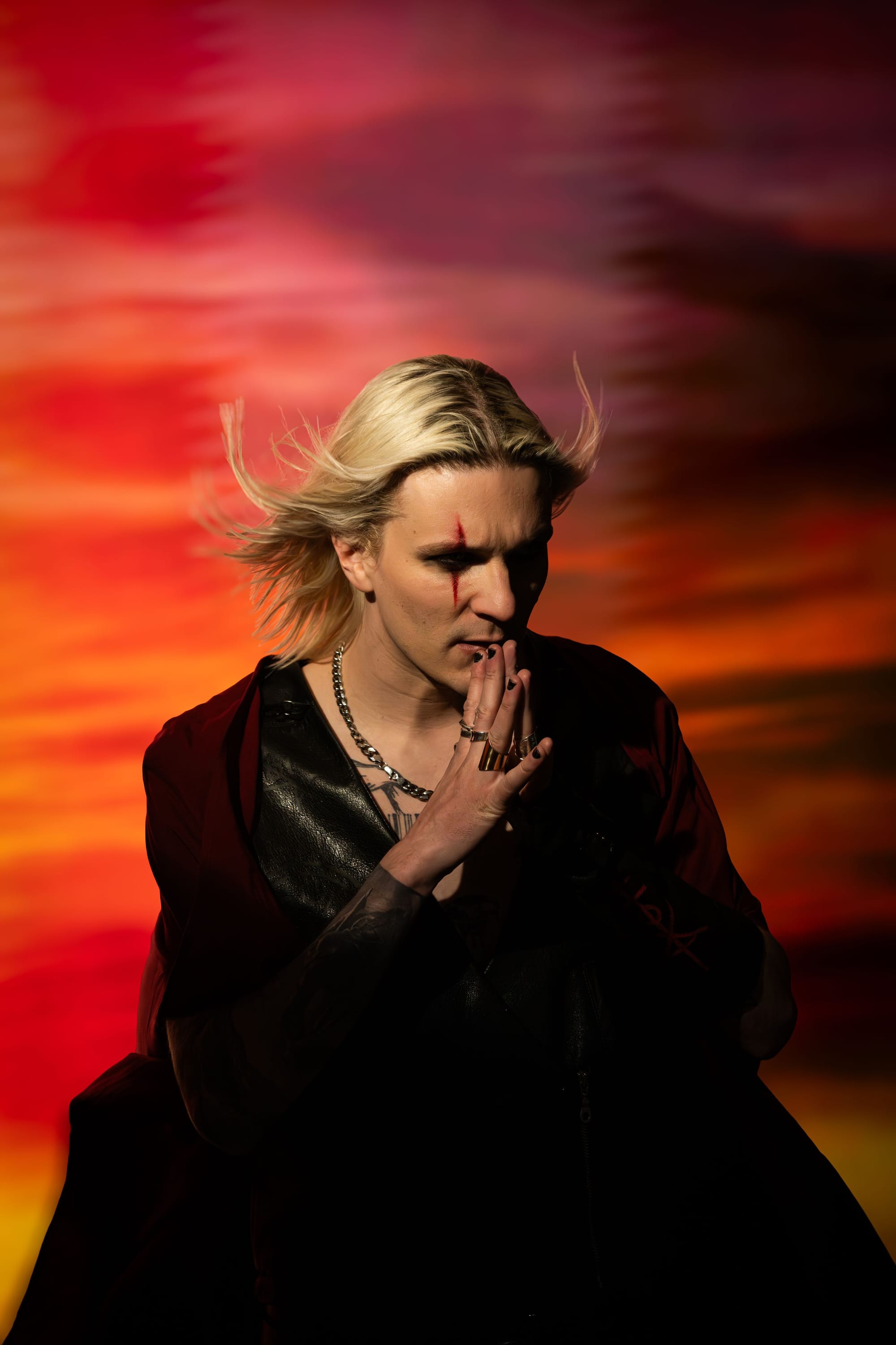 HOKKA LANÇA SEU ÁLBUM DE ESTREIA 'VIA MISERIA IV'