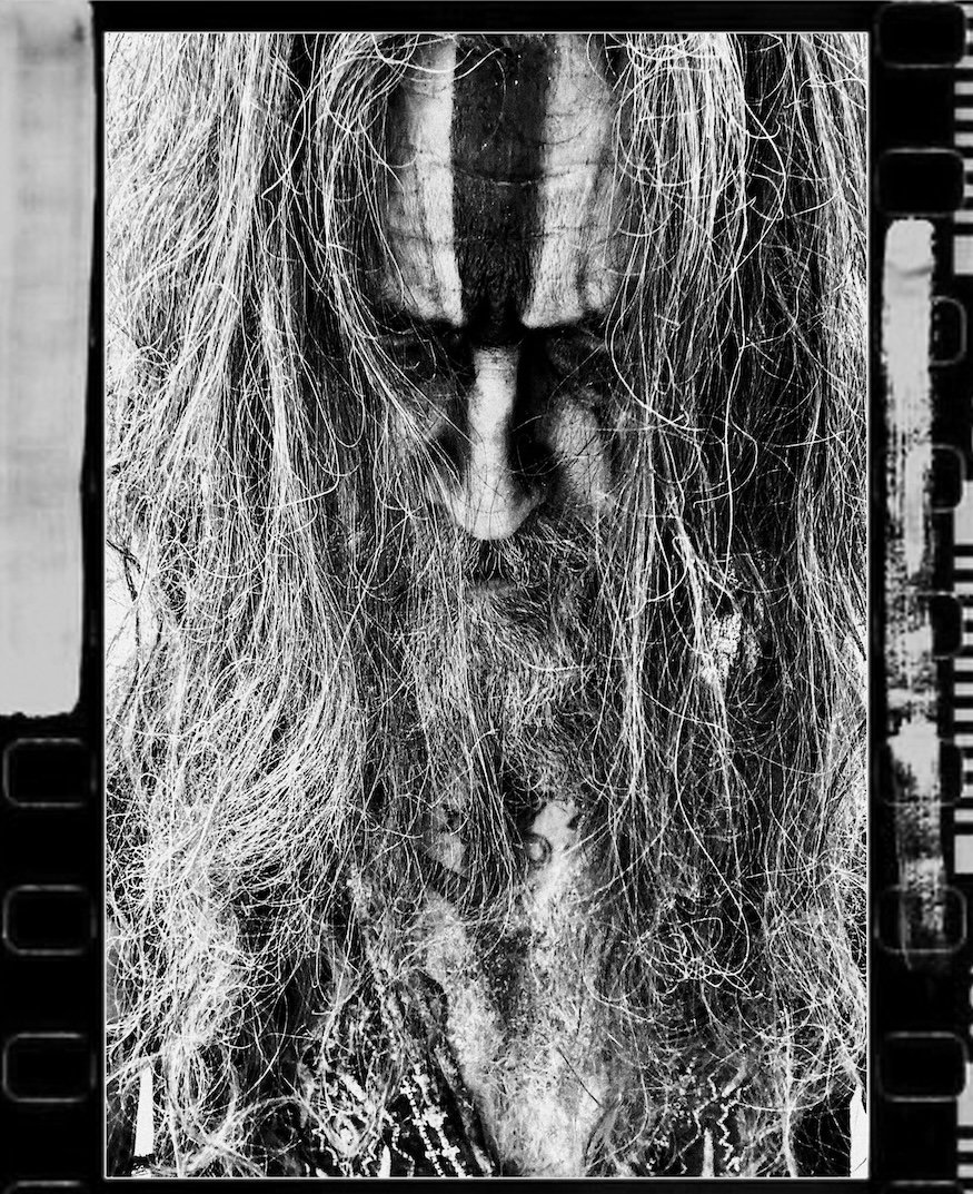 ROB ZOMBIE LANÇA VIDEOCLIPE PARA A FAIXA 'BLACK RAT COFFIN'