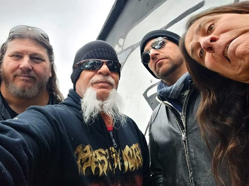 BATERISTA DO LEFT TO DIE RETORNA AOS EUA POR PROBLEMA DE SAÚDE; TURNÊ LATINO-AMERICANA SEGUE COM SUBSTITUTO